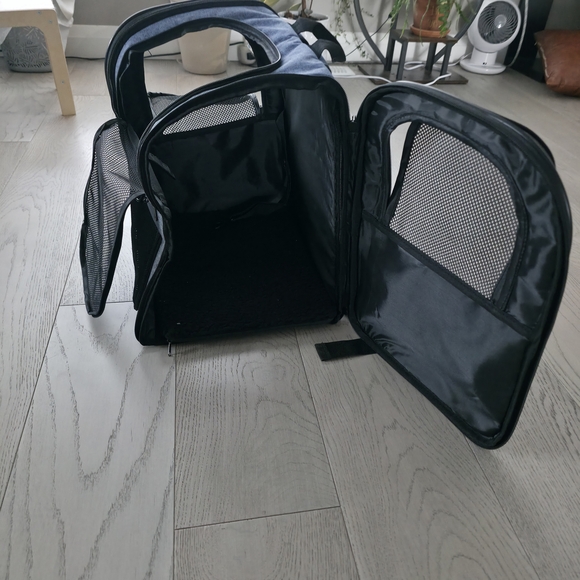 Travel carrier for animals - Picture 6 of 8